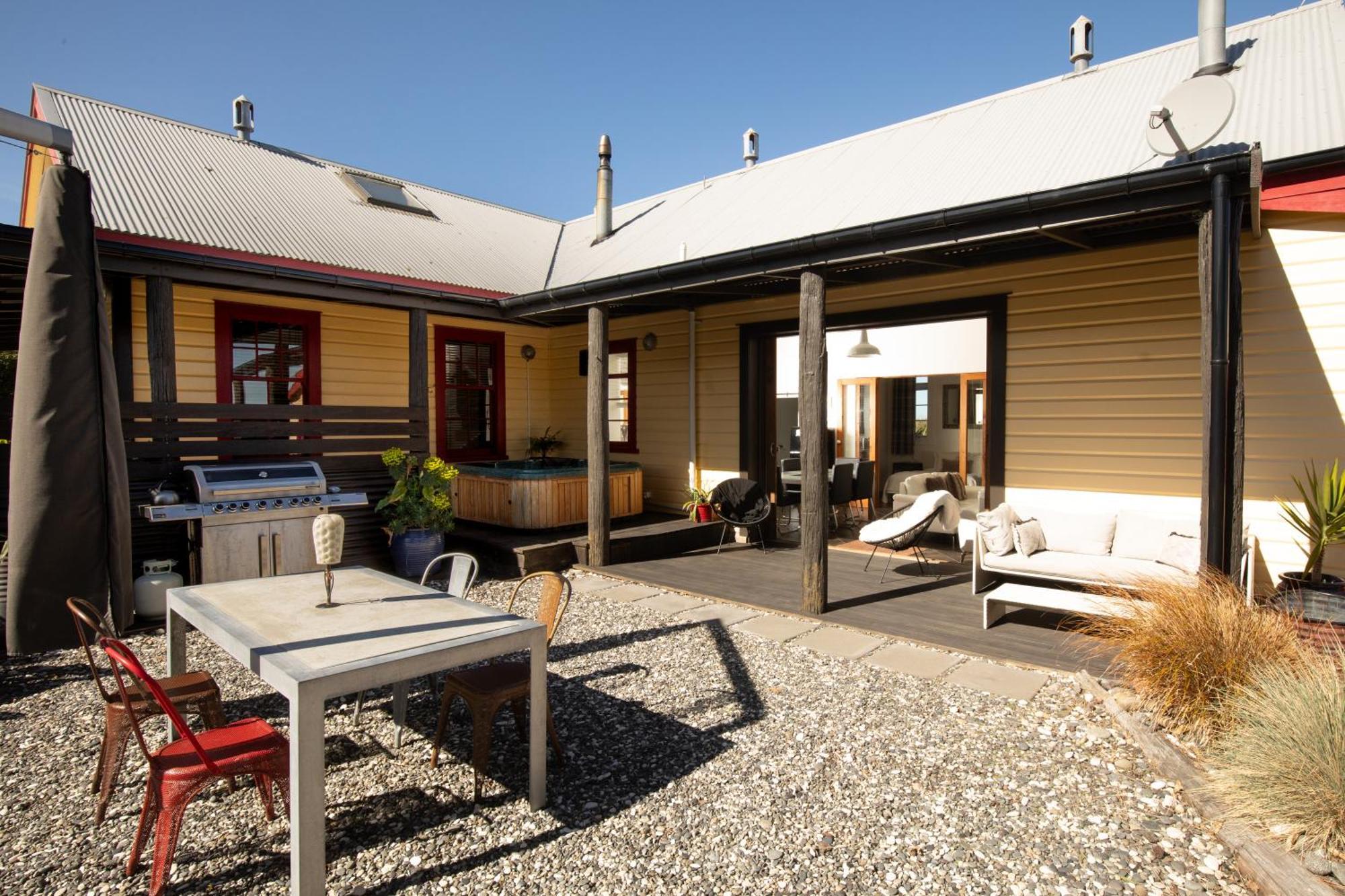 The Factory Luxury Accomodation Kaikoura Esterno foto